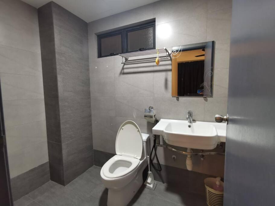 Teddy'S Homestay Cyberjaya Exterior photo
